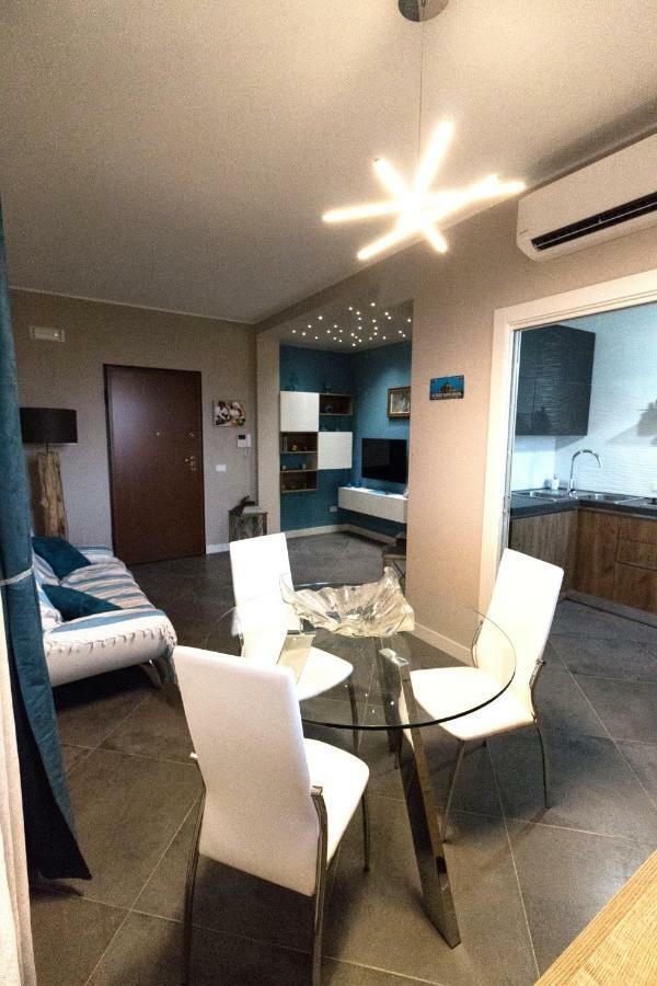 Ze-Vi Home Santa Flavia Exteriér fotografie